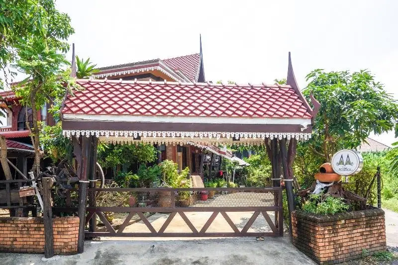 Бангкок: Oyo 326 Ruen Thai Mareeya