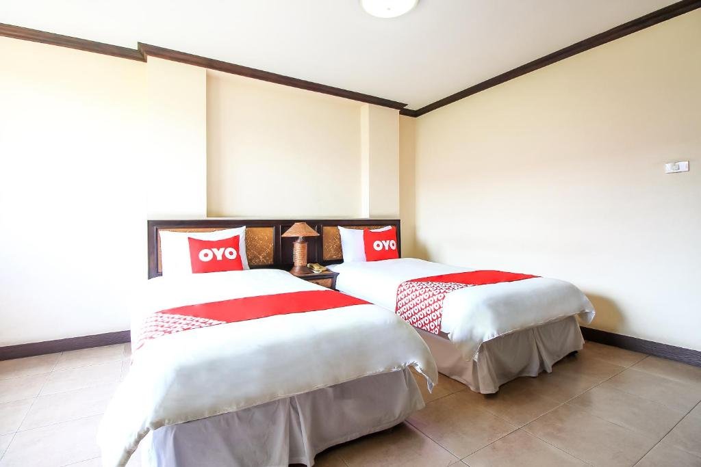 Банг Пхли: OYO 383 White inn hotel