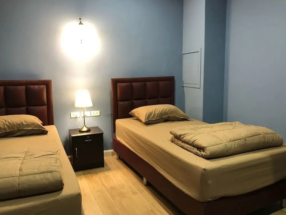 Бангкок: Mangkon Hostel