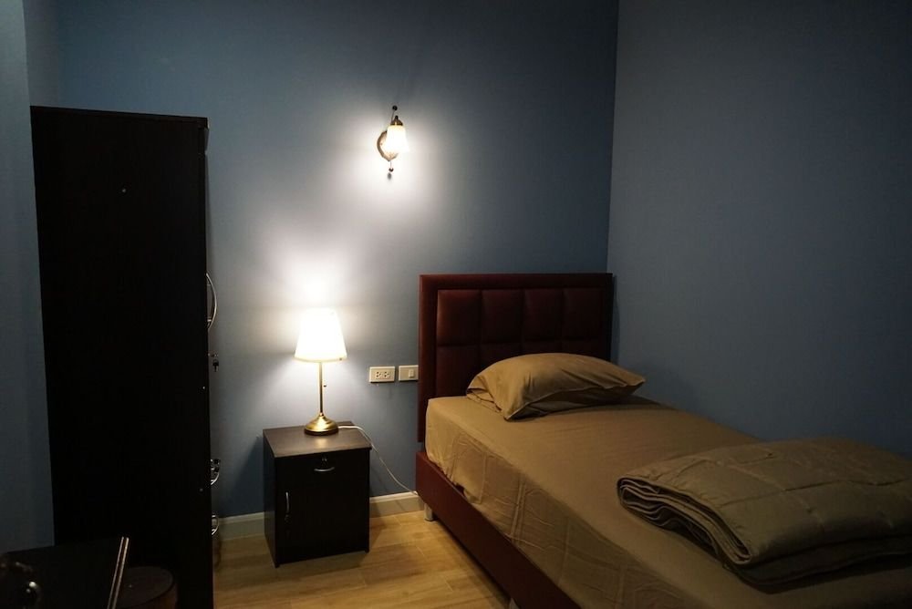 Бангкок: Mangkon Hostel