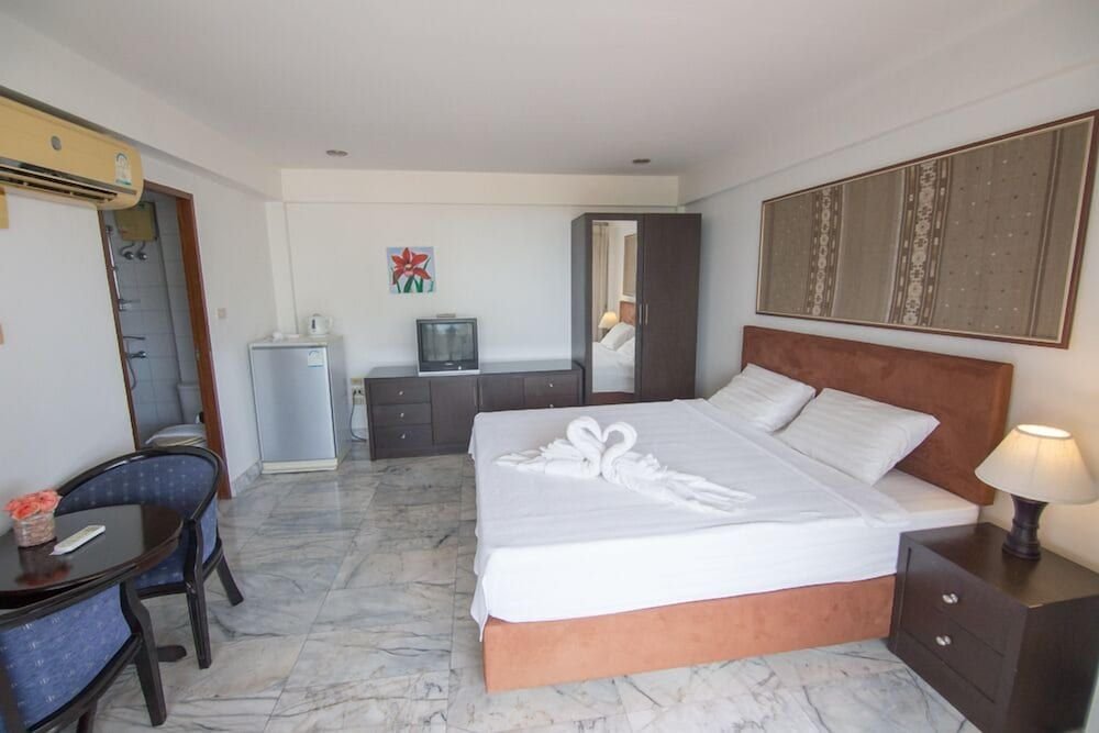 Паттайя: Golden Lion Guesthouse