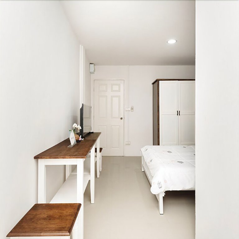 Бангкок: La Maison FILL FEEL by Favstay