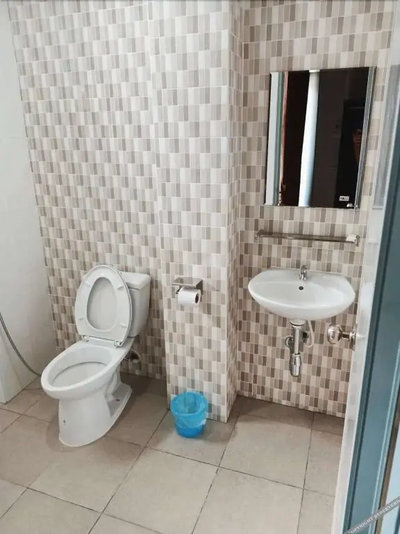 Нанг-Ронг: V2 hotel