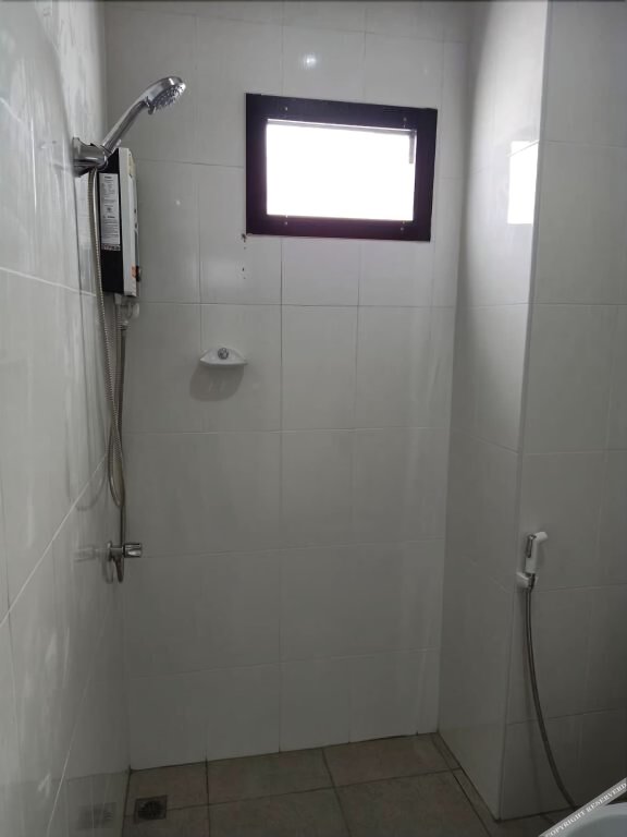 Нанг-Ронг: V2 hotel