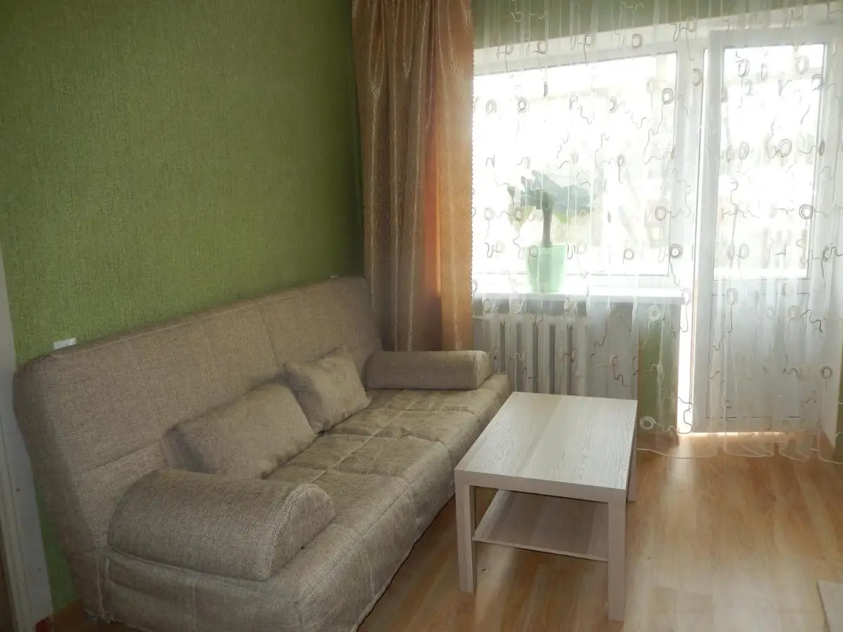 Смоленск: Apartment on Novo-Roslavlskaya 4