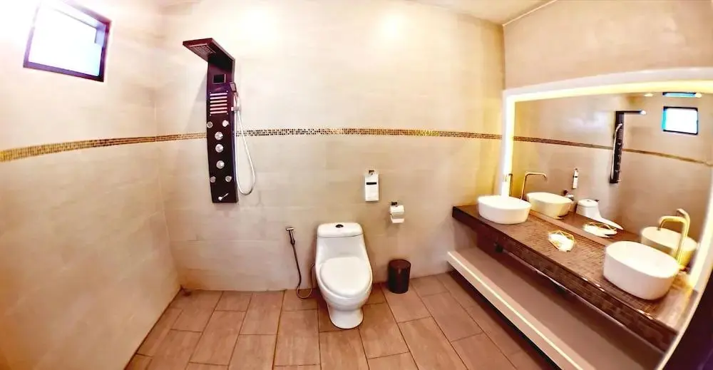 Паттайя: TUCHELAND Luxury Pool Villa Pattaya Walking Street 7 Bedrooms