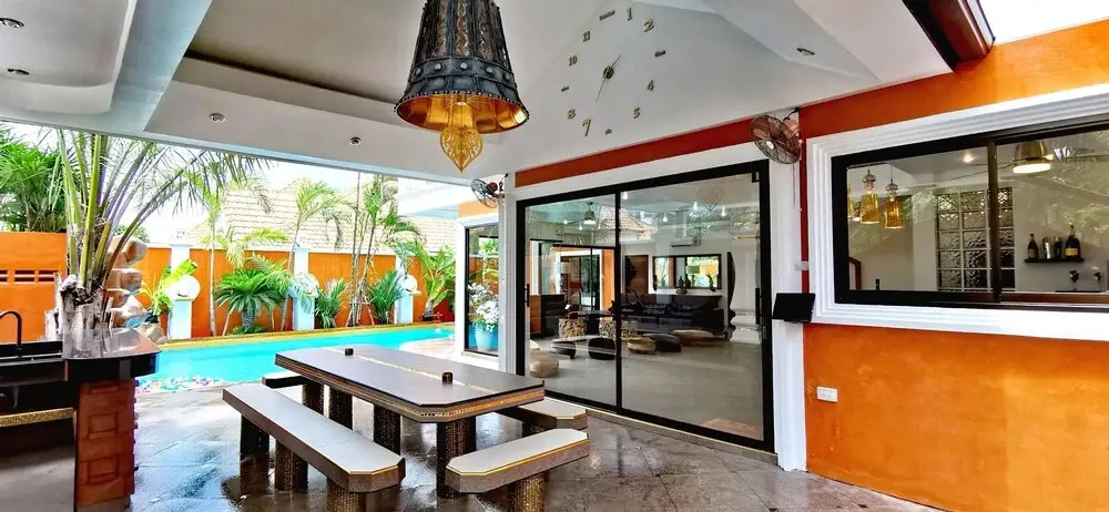 Паттайя: TUCHELAND Luxury Pool Villa Pattaya Walking Street 7 Bedrooms