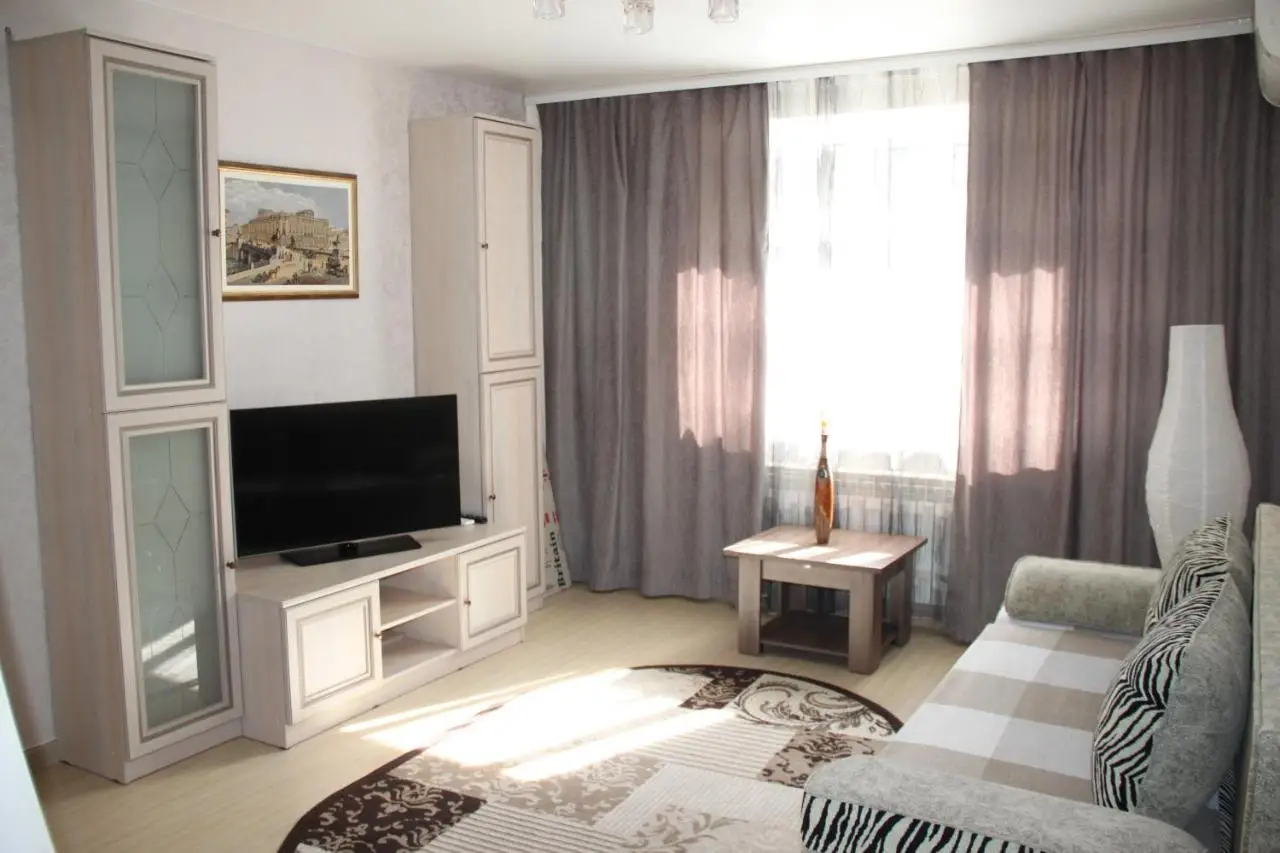 Apartment Smolensk-Normandiya 7a — фото 1