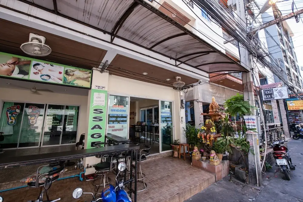 Паттайя: Oyo 448 Jan'S Guest House