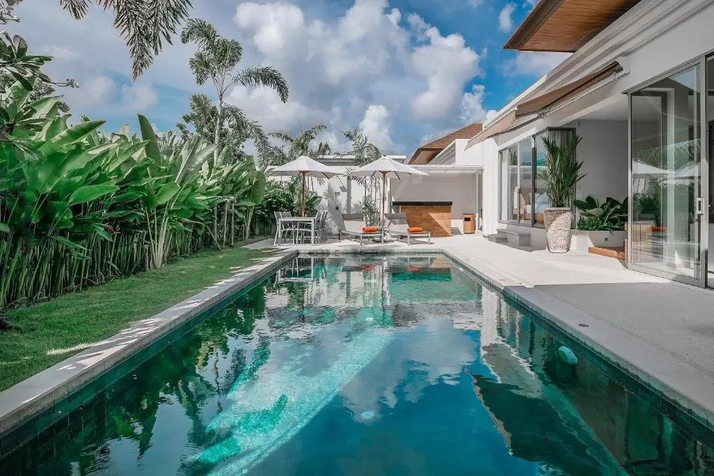 Modern 3BR Villa with Private Pool & BBQ — фото 1