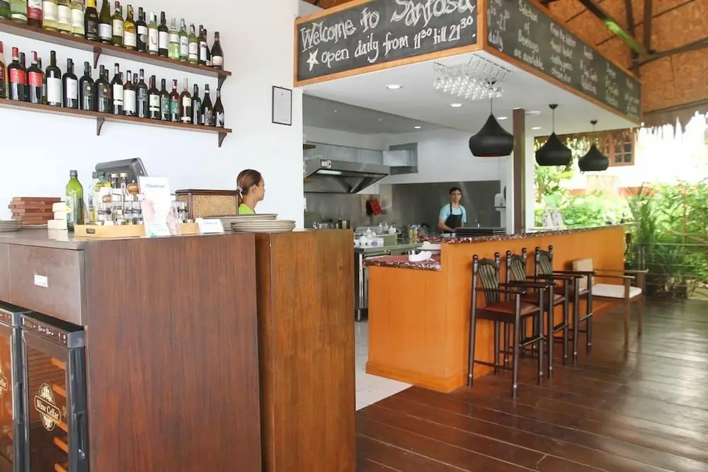 Муанг: Apartment with 2 Bedrooms in Phuket, with Wonderful Sea View, Shared Pool, Furnished Balcony - 2 Km From the Beach