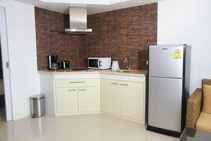 Муанг: Apartment with 2 Bedrooms in Phuket, with Wonderful Sea View, Shared Pool, Furnished Balcony - 2 Km From the Beach