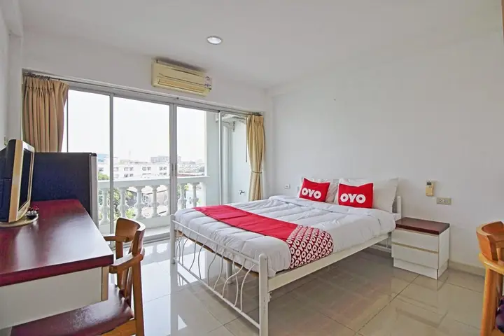 Бангкок: Super OYO 498 Ladawan Villa