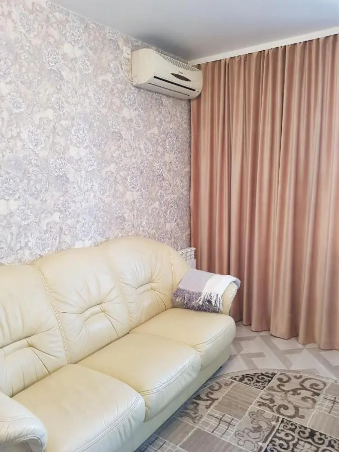 Смоленск: Apartment on Nahimova 40