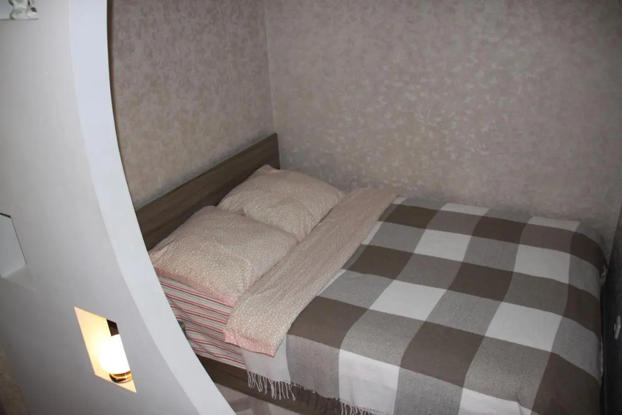 Смоленск: Apartment on Nahimova 40
