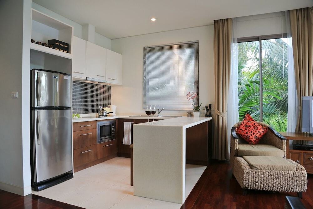 Муанг: Kata Gardens Luxury 2 Bedroom 4B