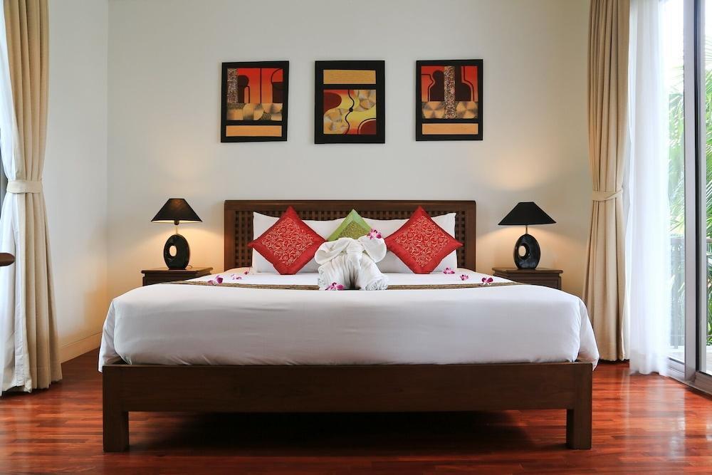 Муанг: Kata Gardens Luxury 2 Bedroom 4B