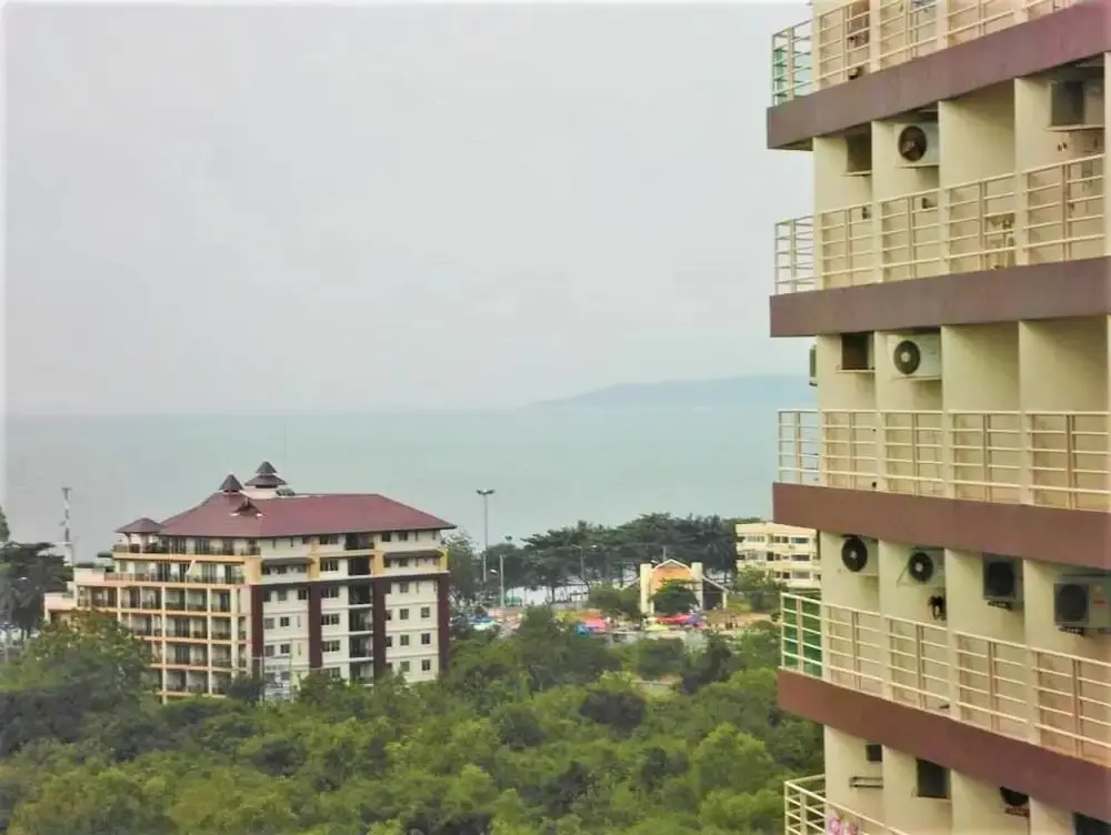 Паттайя: Sea View 1 bed Jomtien Beach