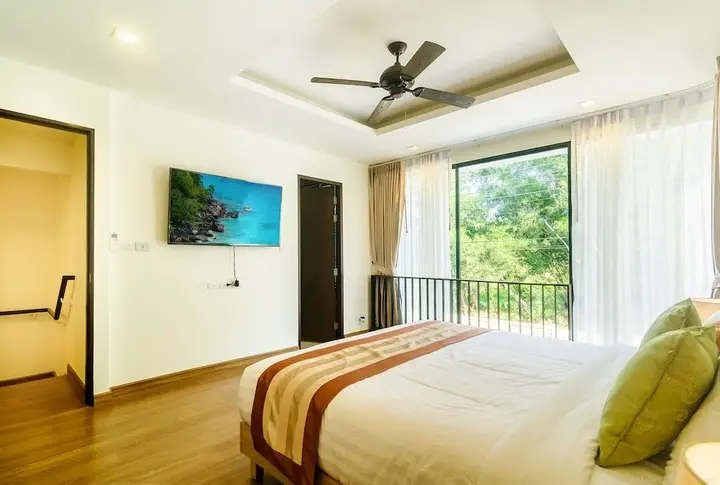 Тхаланг: Elata House in Laguna with 3 Bedrooms