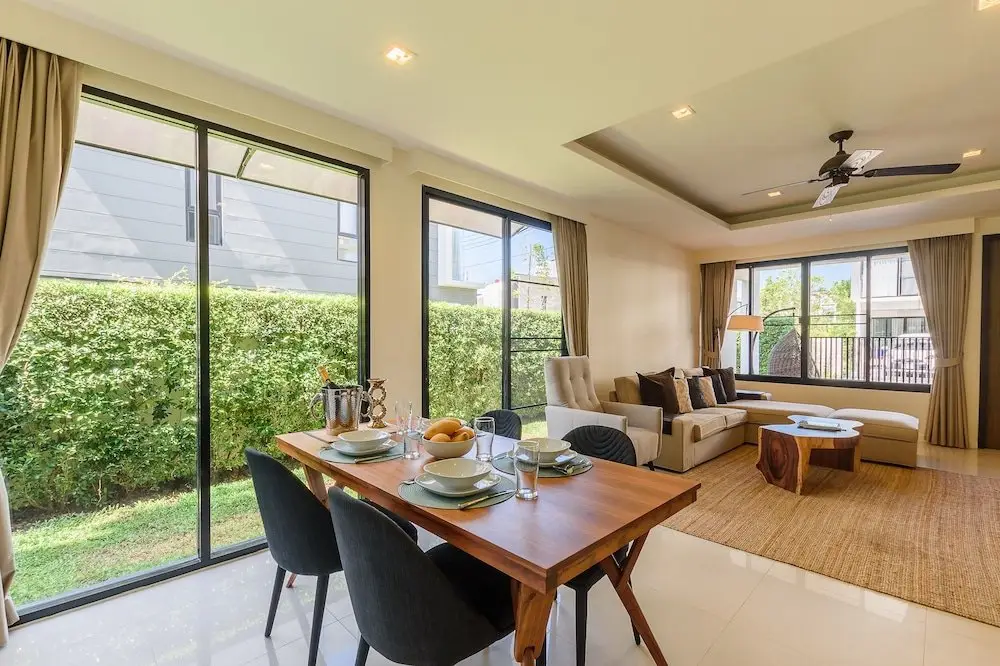 Тхаланг: Townhouse With A Walking Distance From Bangtao Beach