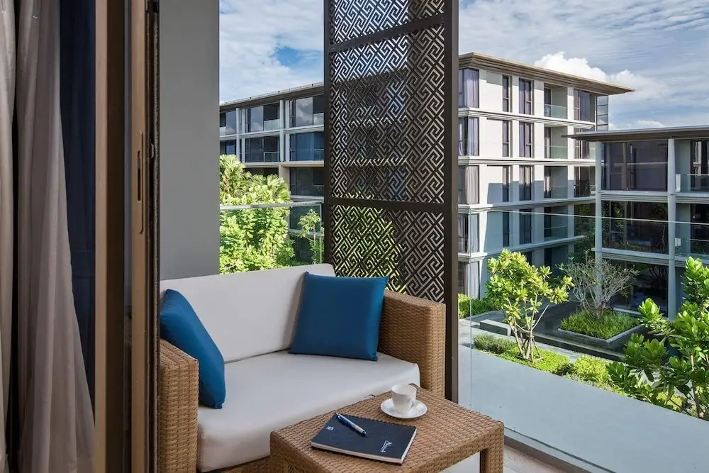 Тхаланг: Apartment on the Beach Maikhao Pool View 72sqm