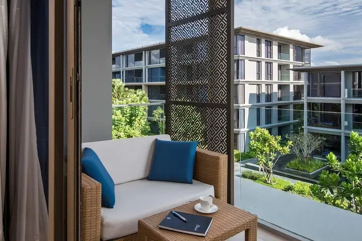 Тхаланг: Apartment on the Beach Maikhao Pool View 72sqm