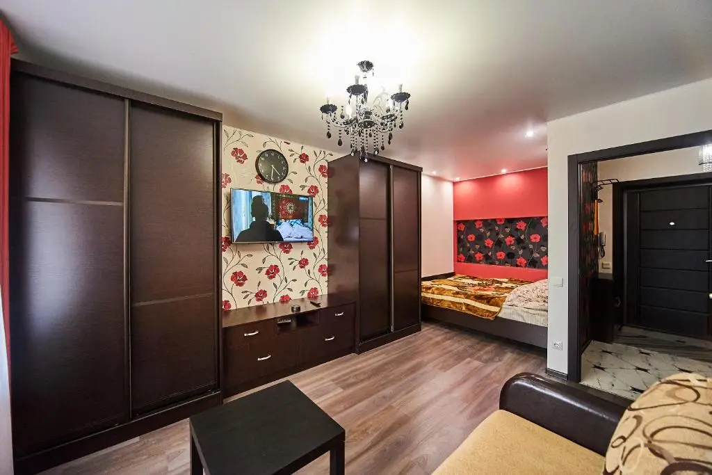 Apartaments s basseinom i parkom — фото 1