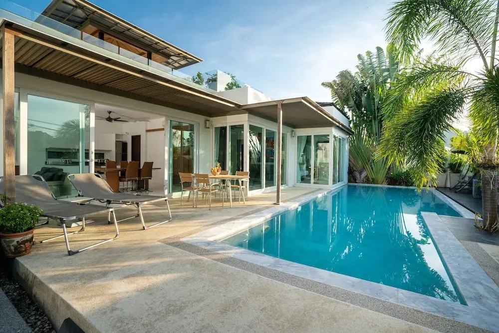 Кату: Tropical Pool Villa With Private Rooftop