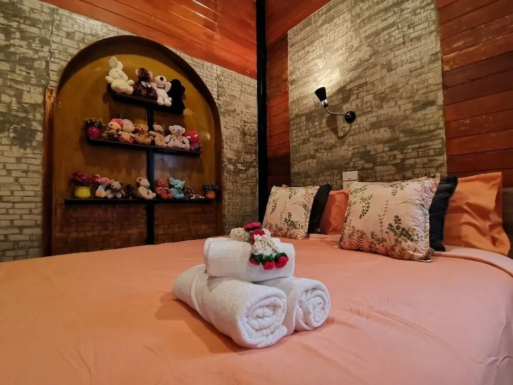 Бангкок: Gardenroom Home Stay And Cafe Suvarnabhumi