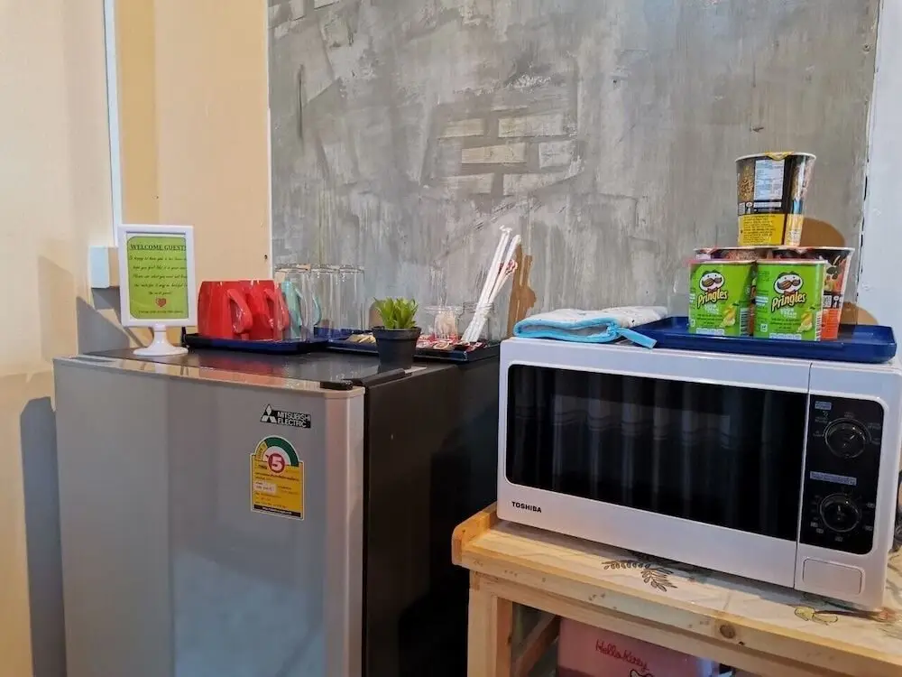 Бангкок: Gardenroom Home Stay And Cafe Suvarnabhumi