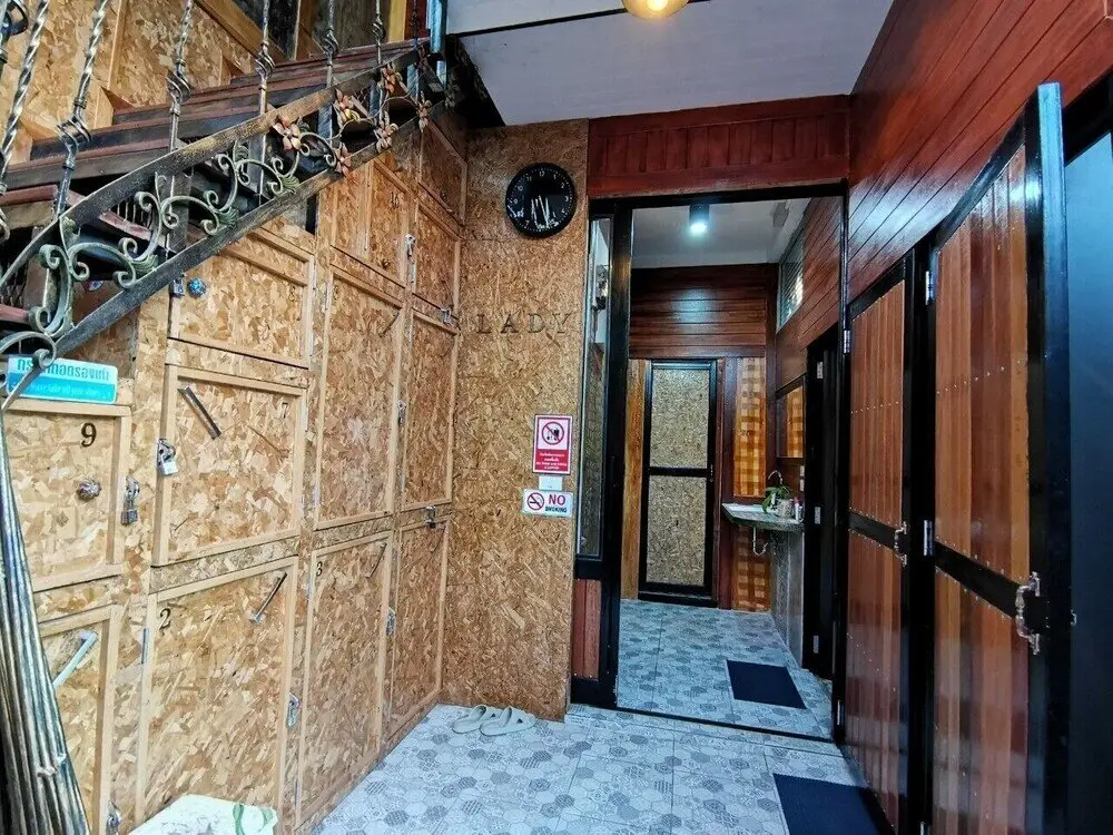 Бангкок: Gardenroom Home Stay And Cafe Suvarnabhumi