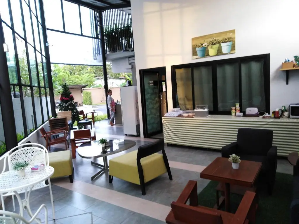 Лопбури: Latisha Resort