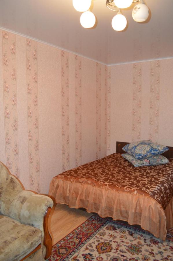 Смоленск: Apartamenty na Yubileynoy