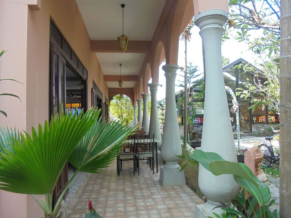 На Чом Тхиан: Excellence Villas & Hostel
