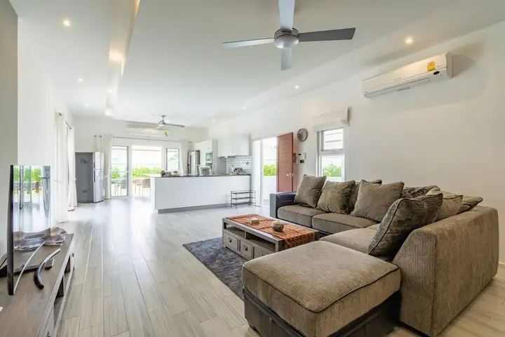 Хуахин: Tropical 3 Bedroom Pool Villa MP75