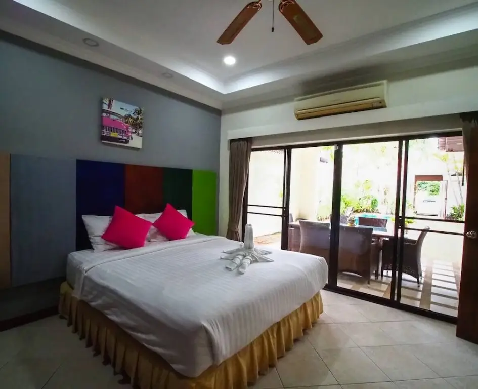 Паттайя: 2 Bed Majestic Villa Near Beach