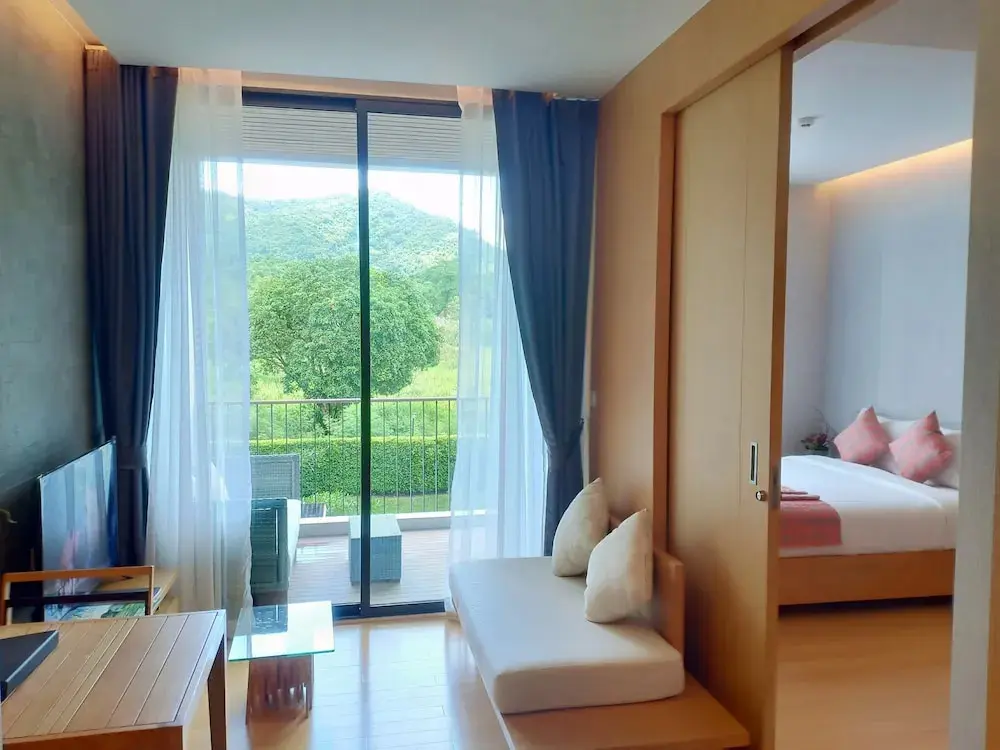 Пак-Чонг: Zen Next Condo Khao Yai by ZV