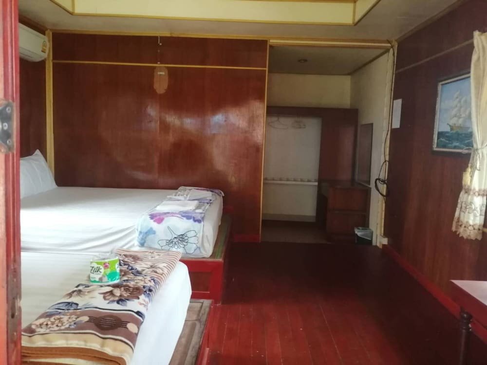 Остров Тау: Pranee Bungalow