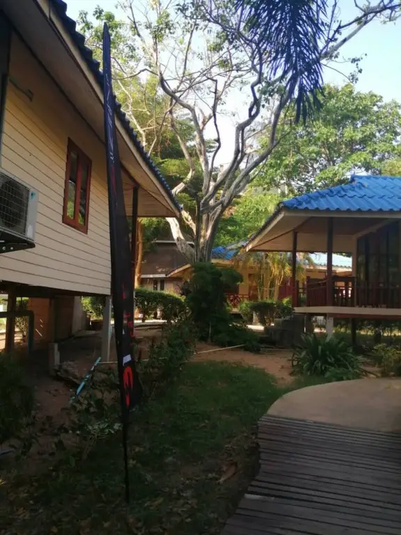 Остров Тау: Pranee Bungalow