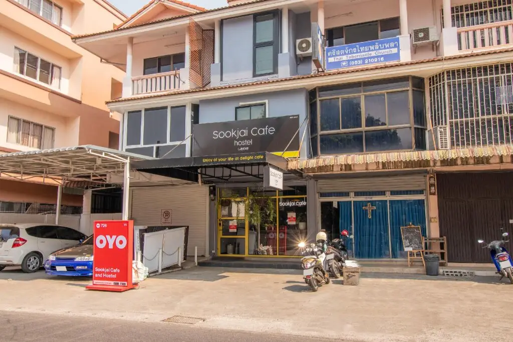 Чиангмай: OYO 726 Sookjai Cafe And Hostel