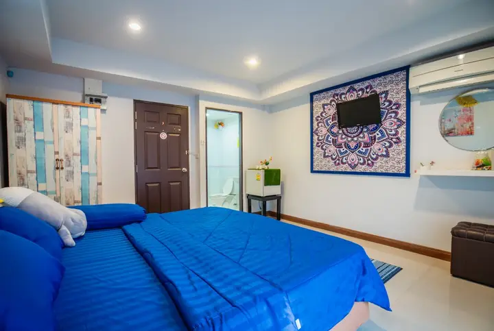 Кату: Гостевой Дом Menulis Coolly House Patong