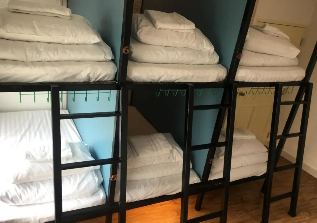 Бангкок: Life Hostel