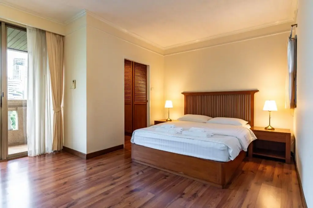 Бангкок: Bangkok Shortstay, 2-3 BR apartment Sukhumvit