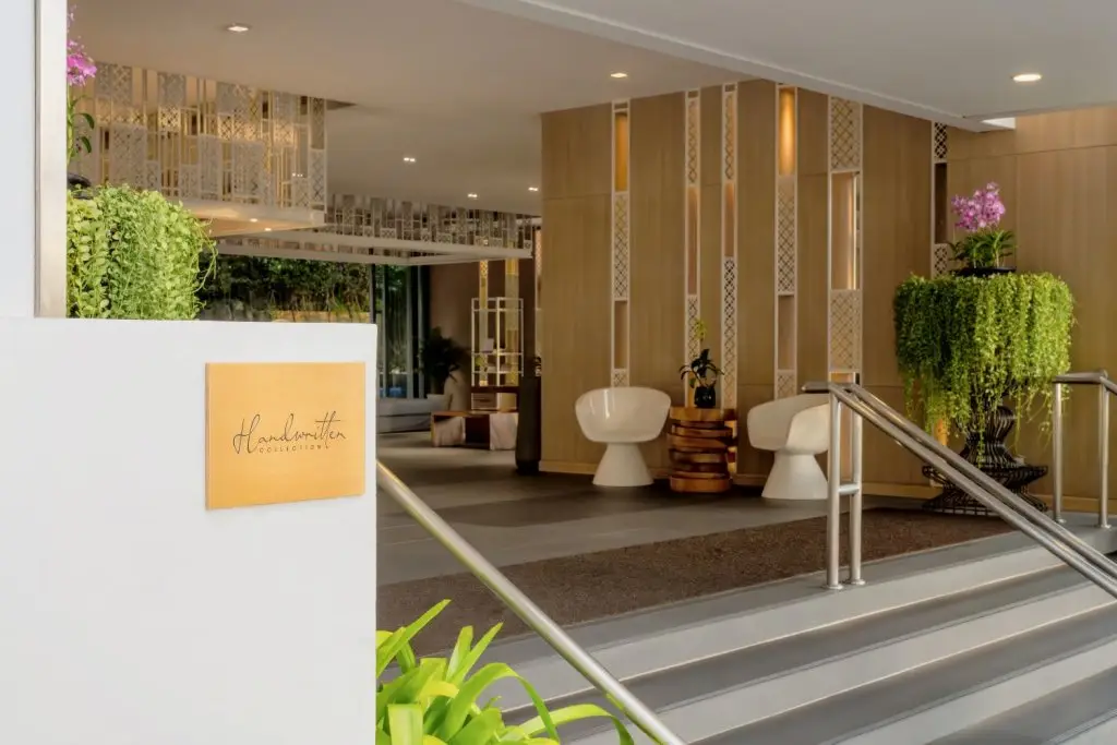 Пхукет: Andaman Beach Hotel Phuket - Handwritten Collection