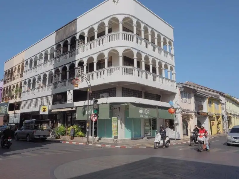 Пхукет: Karnvela Hotel