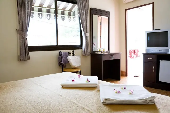 Муанг: Anan House