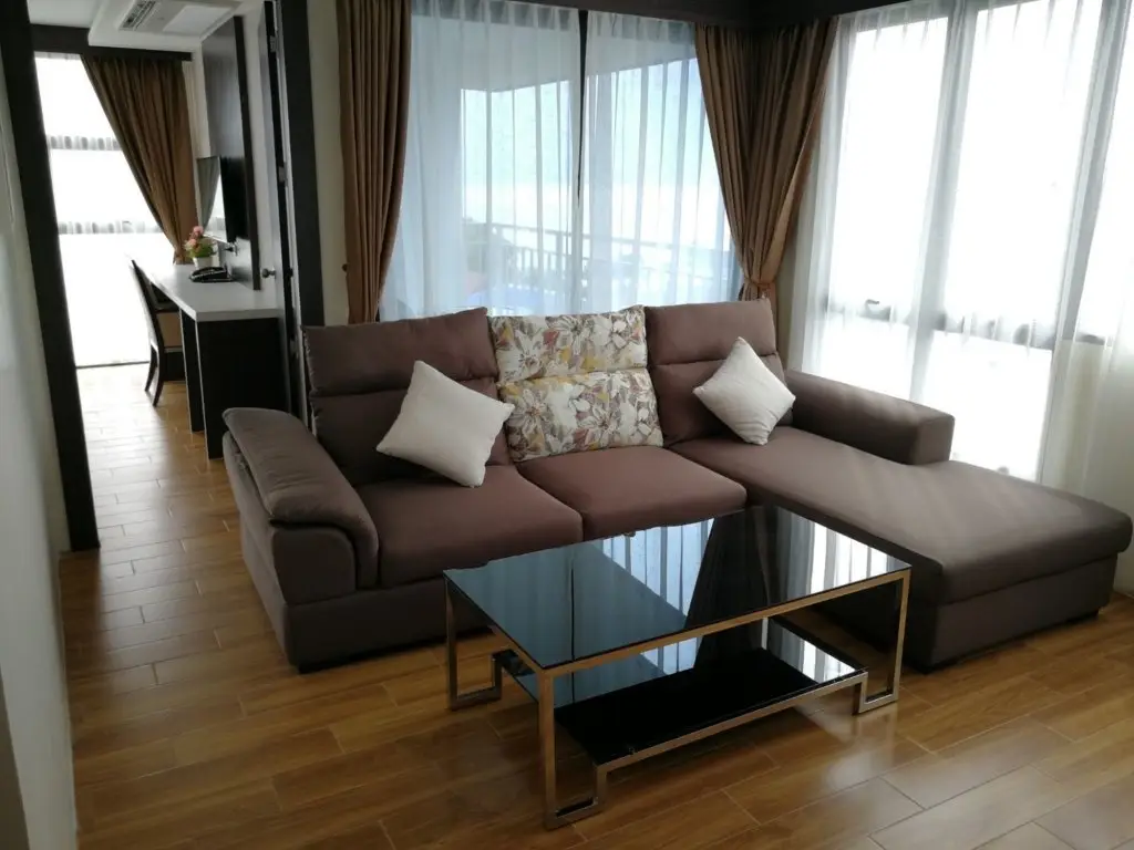 Паттайя: Golden Jomtien Beach Hotel