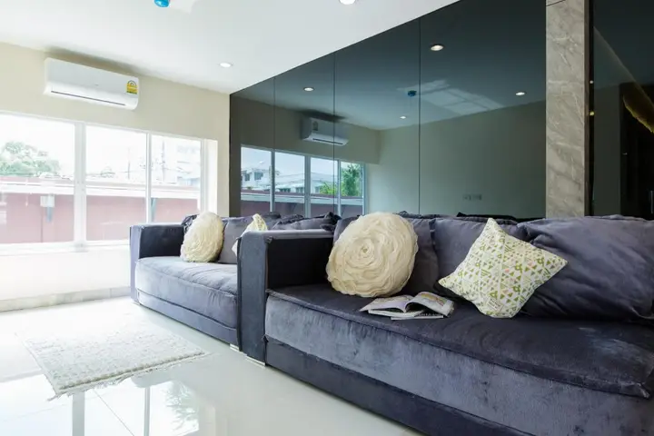 Бангкок: The M Apartment