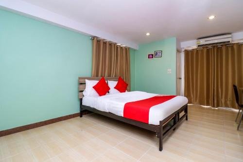 Бангкок: Oyo 129 Gems Park (Don Mueang International Airport)