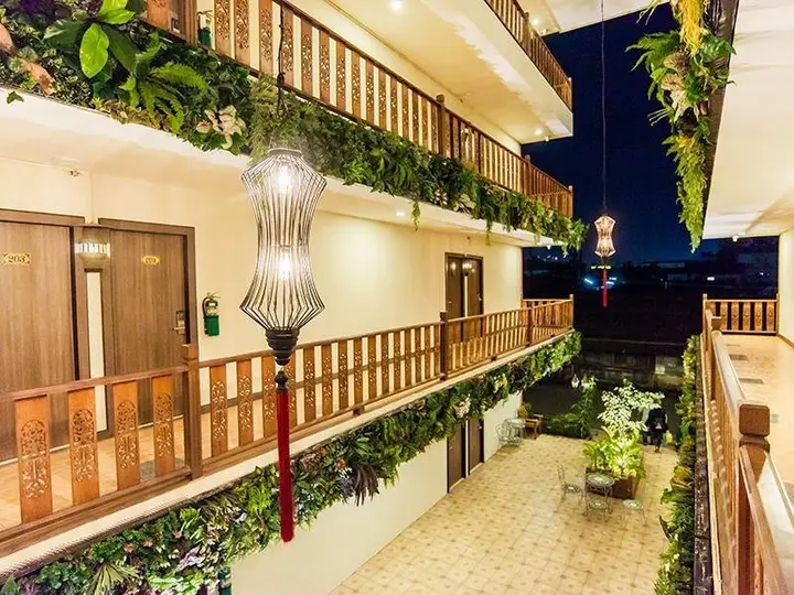 Чиангмай: B2 Airport Hotel